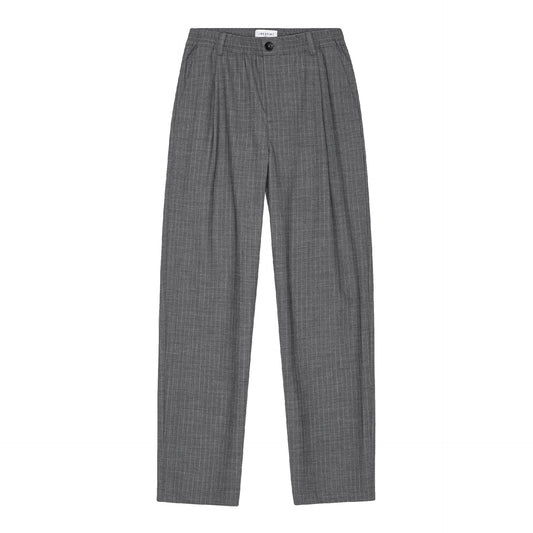 Grey Pin Agency 3582