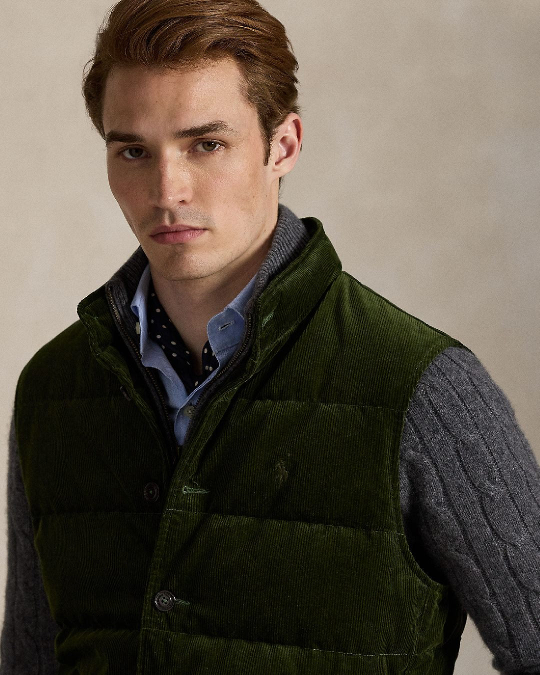 The Wynton Corduroy Vest Country Olive