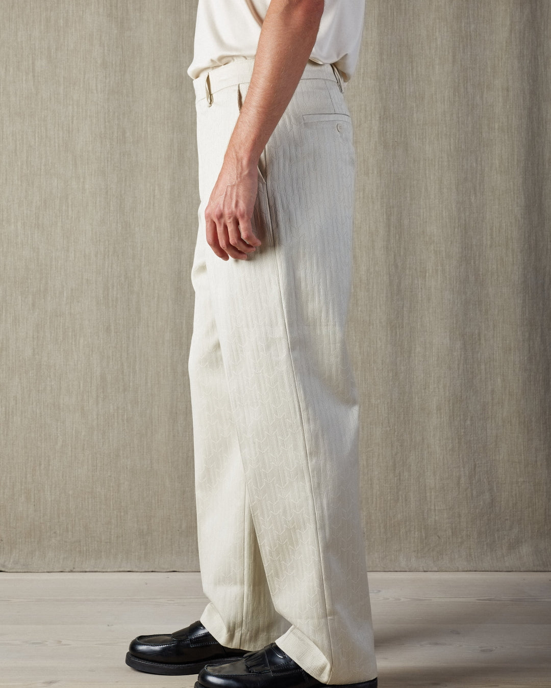 Paw Loose Fit Pants Ivory