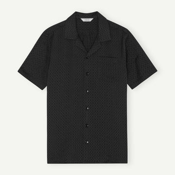 Black/black Cave Geo