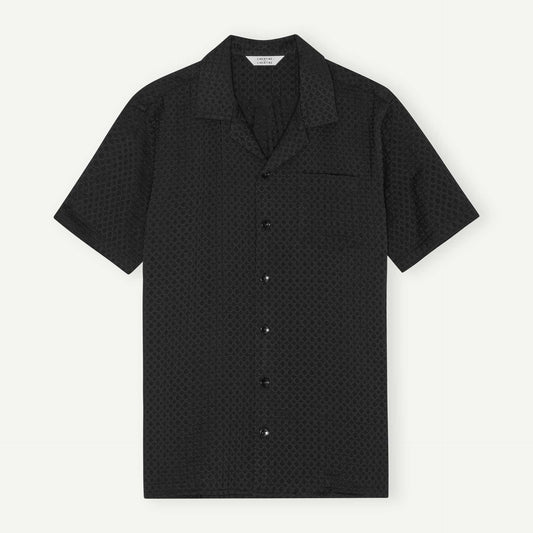 Black/black Cave Geo