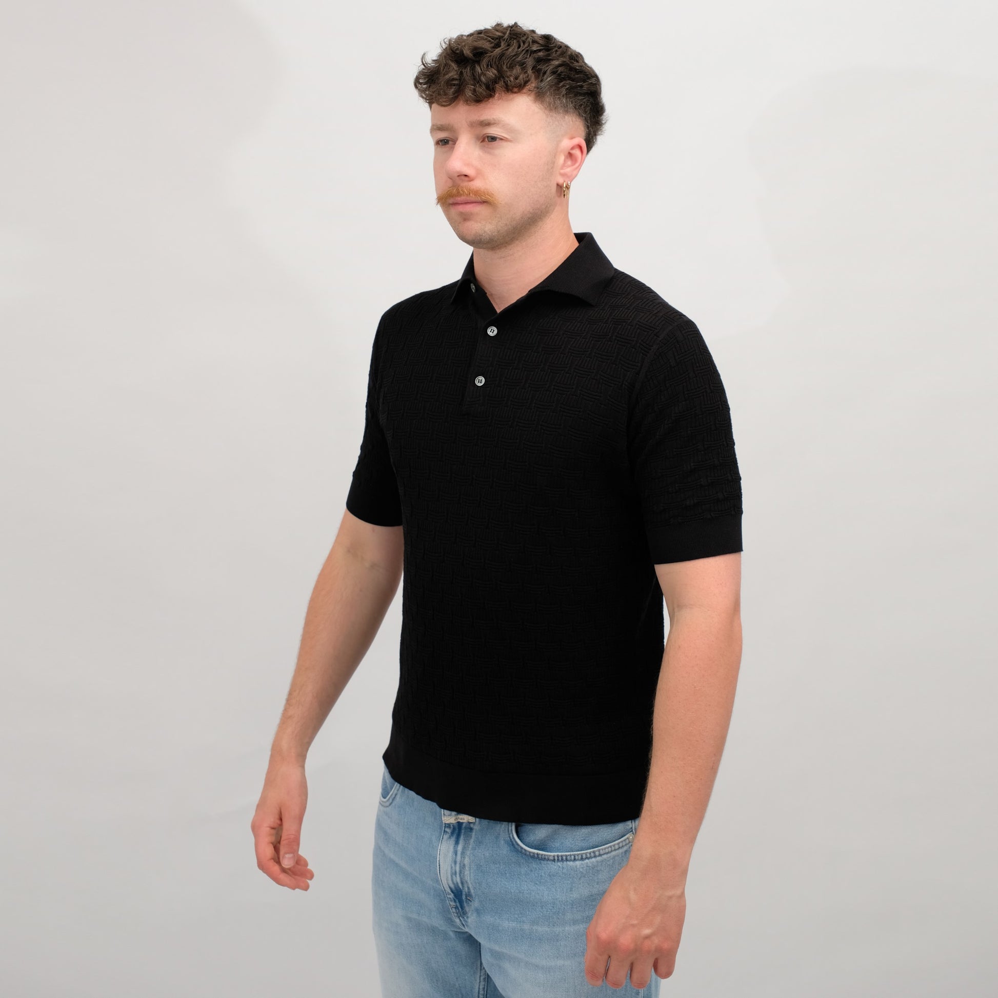 Nero Polo