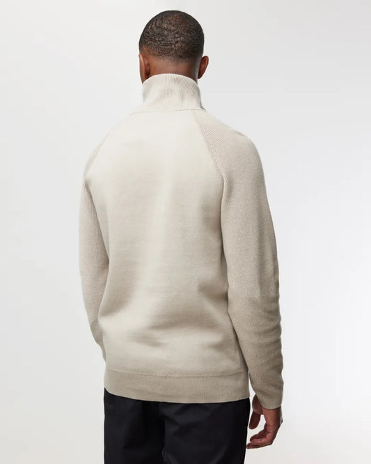 Turtle Zip Off White