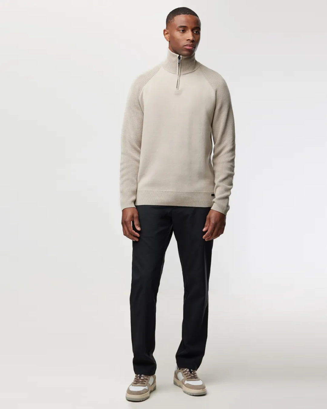 Turtle Zip Off White