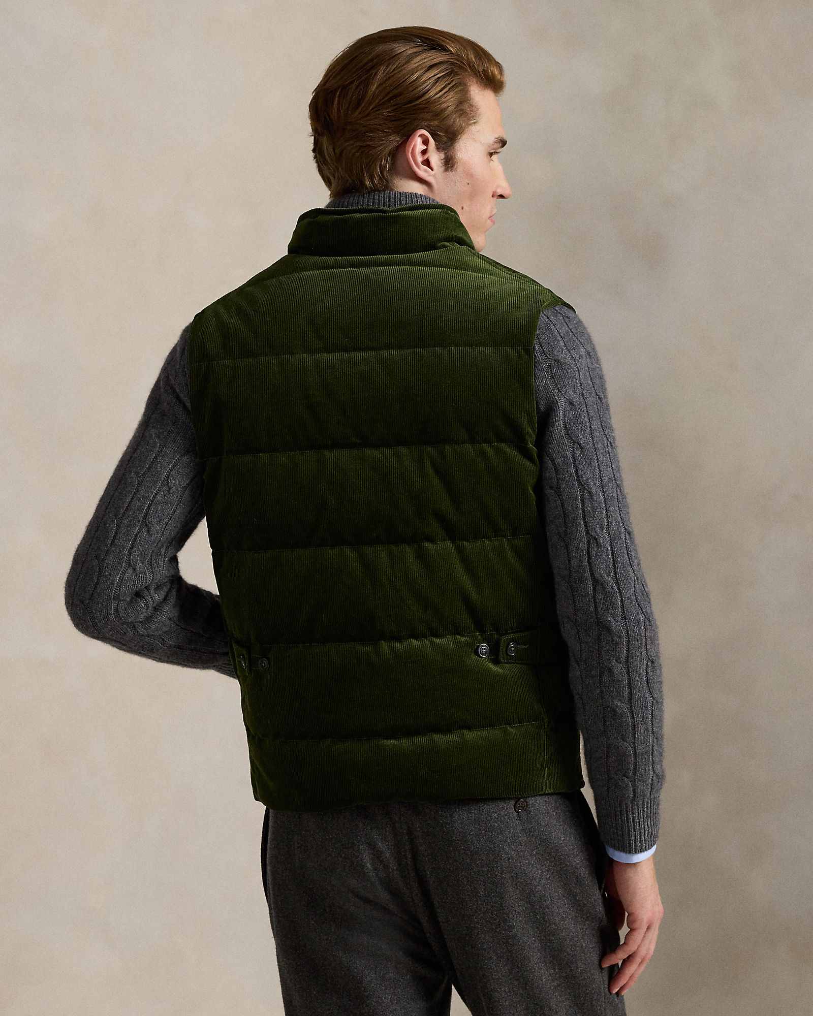 The Wynton Corduroy Vest Country Olive