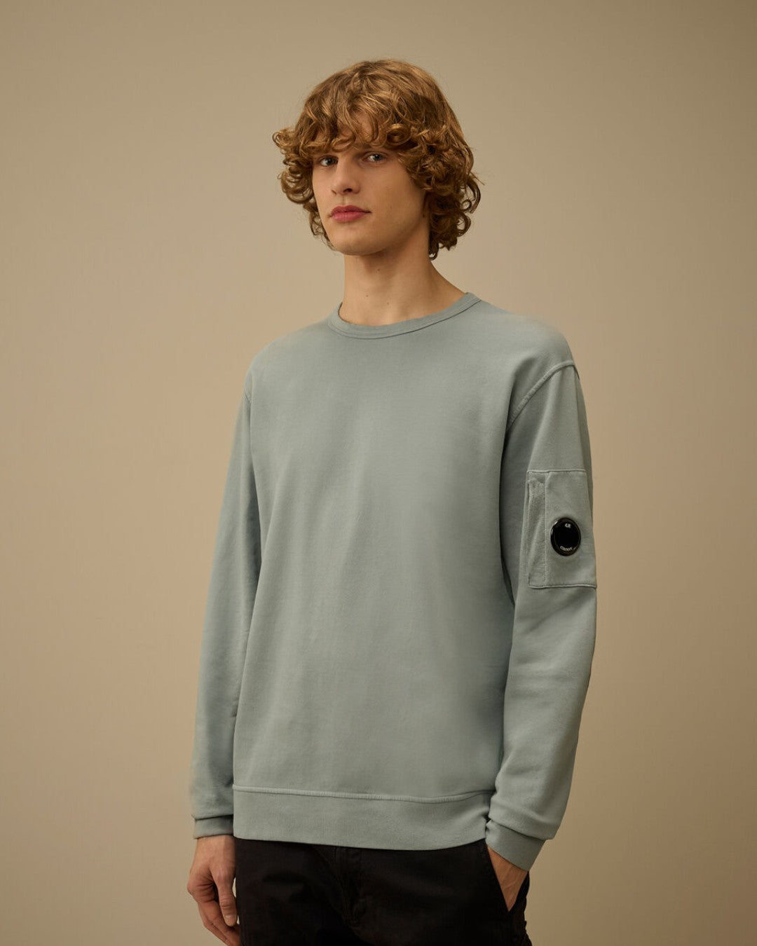 Silver Blue crewneck lens sweatshirt