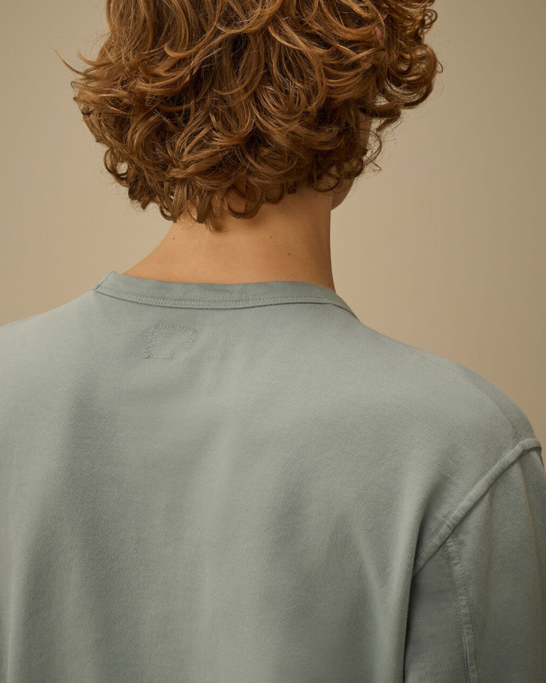 Silver Blue crewneck lens sweatshirt