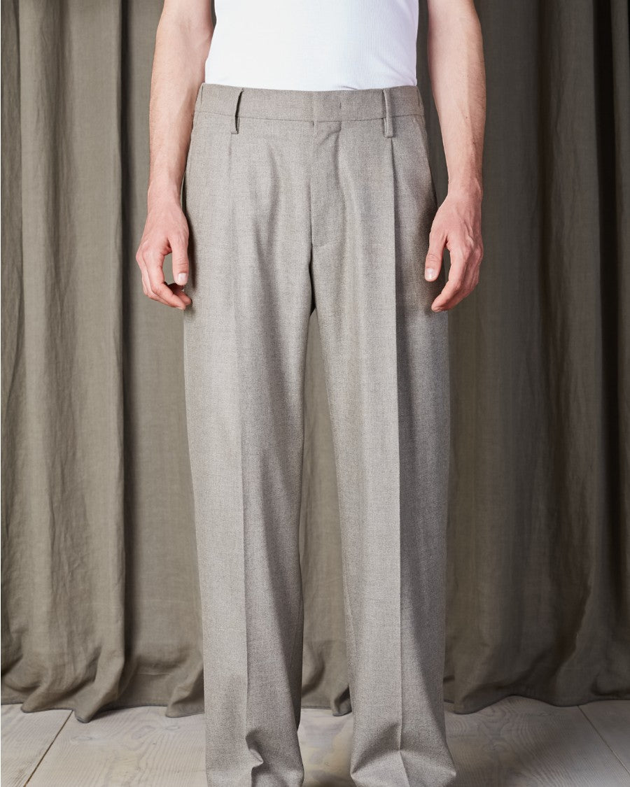 Kay Relaxed Fit Pleated Pants Desert Kakhi