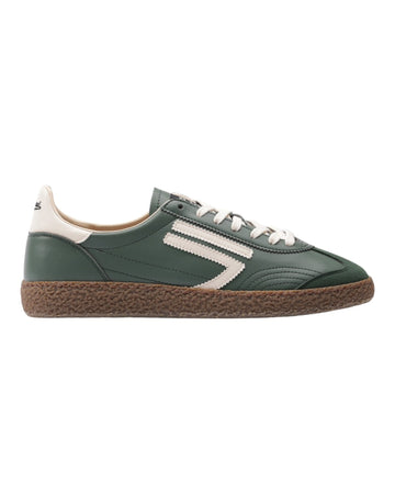 XSGolf-Sneaker-Golf-club-checkpoint-mol-puraai