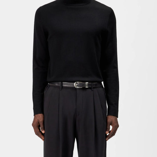Arwon Merino Wool Turtle Neck Pullover Black