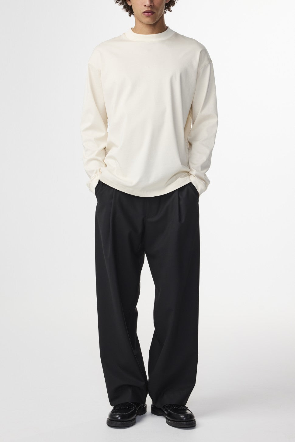 Lionel Suvin Cotton Relaxed Fit LS T-shirt Ivory