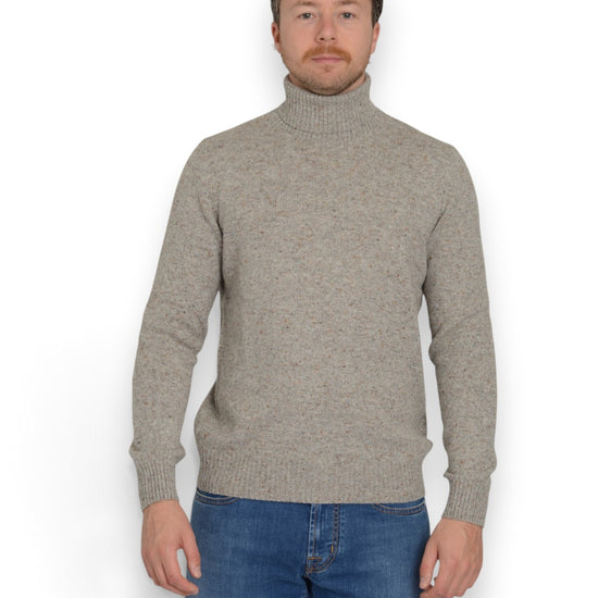 Turtle Neck Pullover Beige