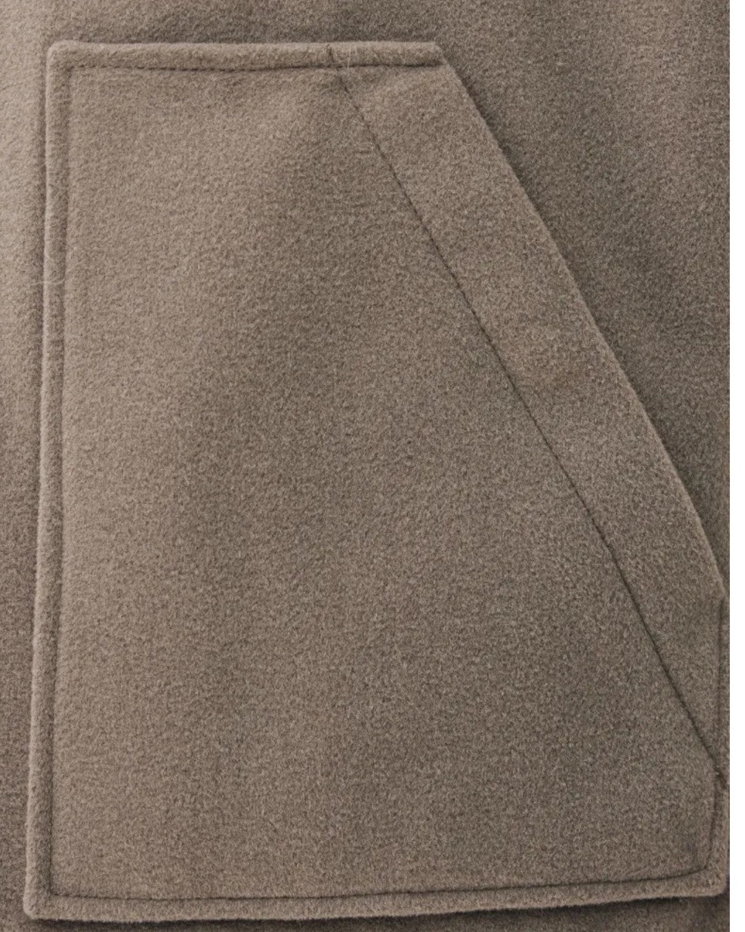 Zach Peau de Peche Medium Brown