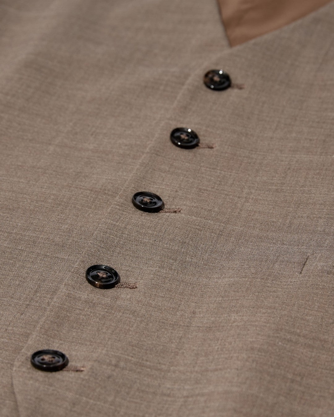 Henry Dynamic Luxe Waistcoat Falcon Beige