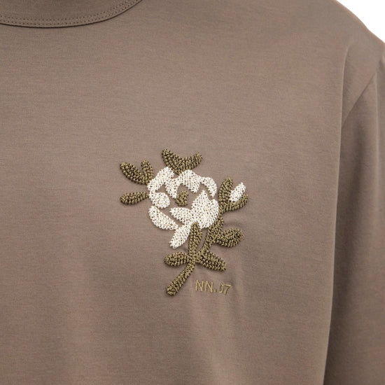 Pedro T-shirt Chestprint Mable Husk