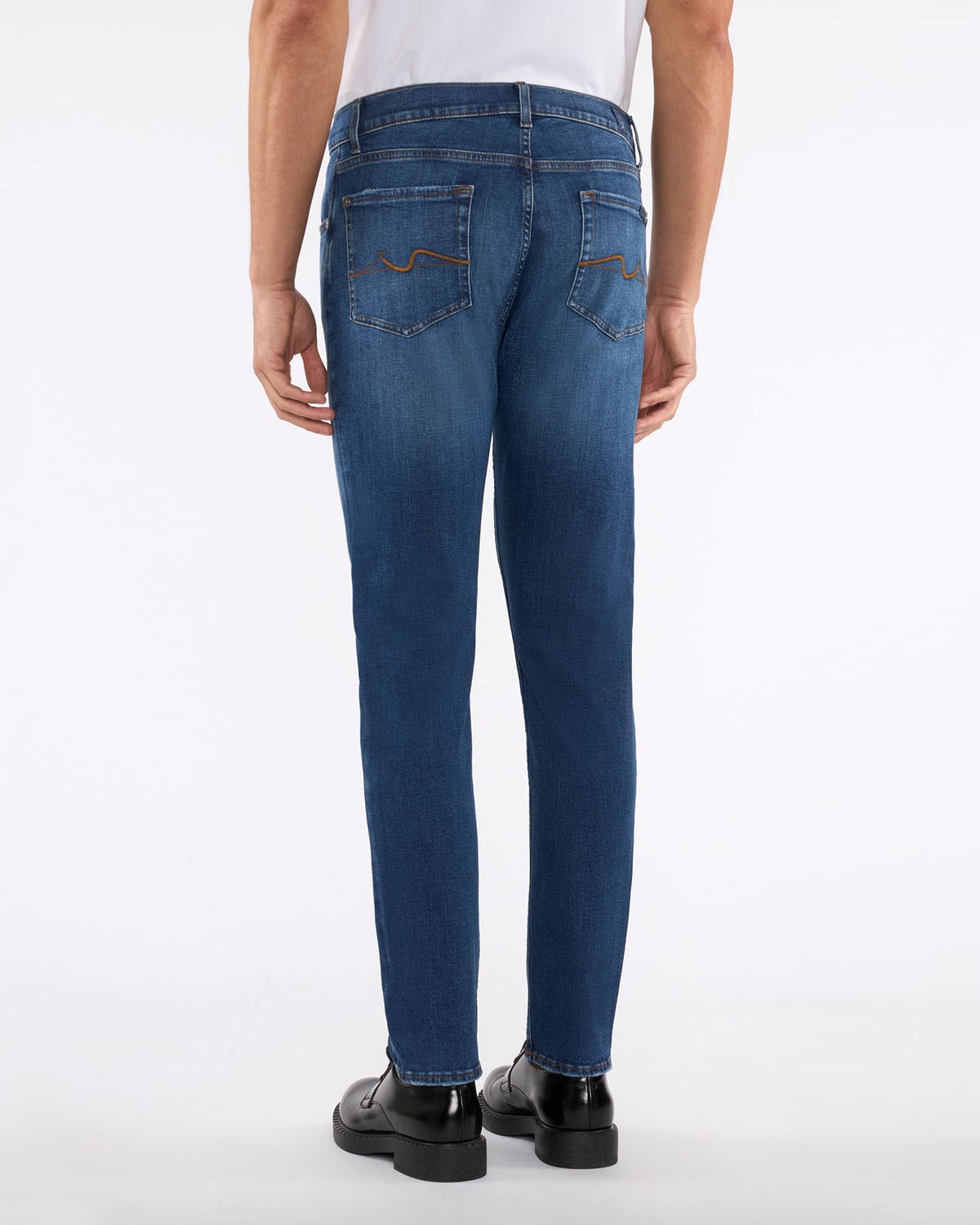 7 For All Mankind Slimmy Tapered Performance Jeans Sonora – productbeeld 2