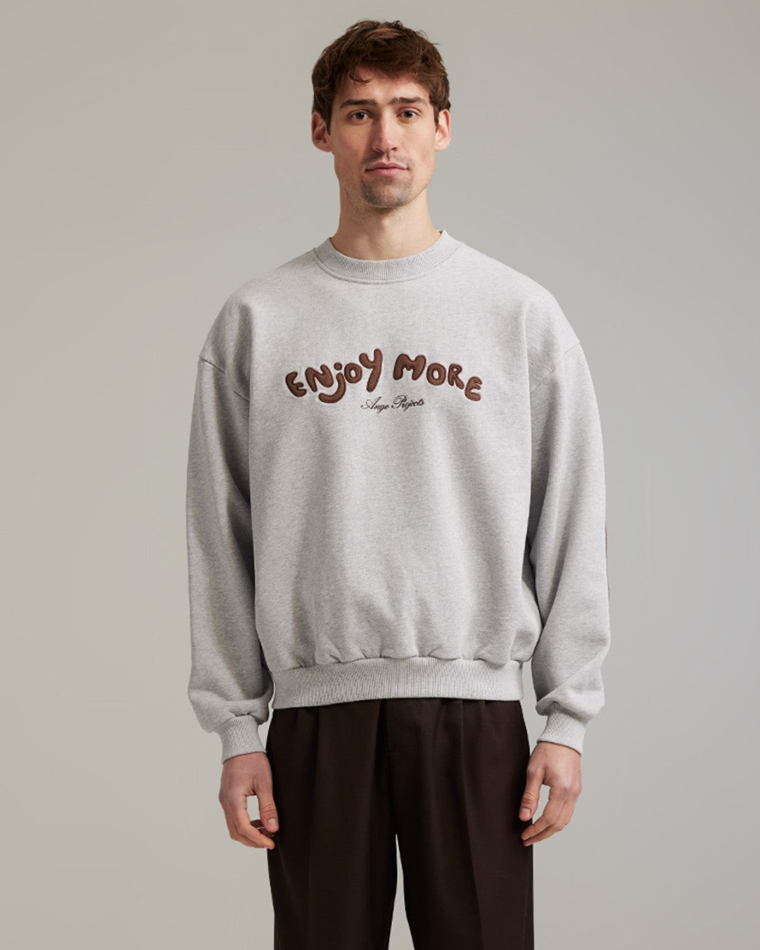 Ange Projects Enjoy More Crewneck Heather Grey productbeeld 2