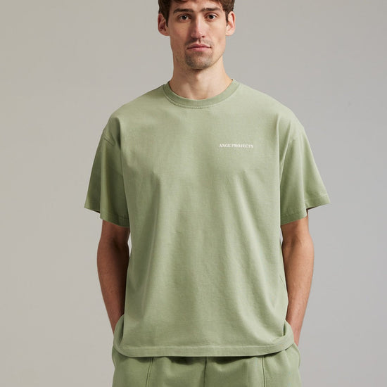 Ange Projects Sweatshorts Chardonnay Green productbeeld 3
