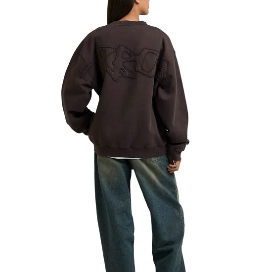 Arbor Antwerp Big Application Crewneck Coffee met boxy oversized fit