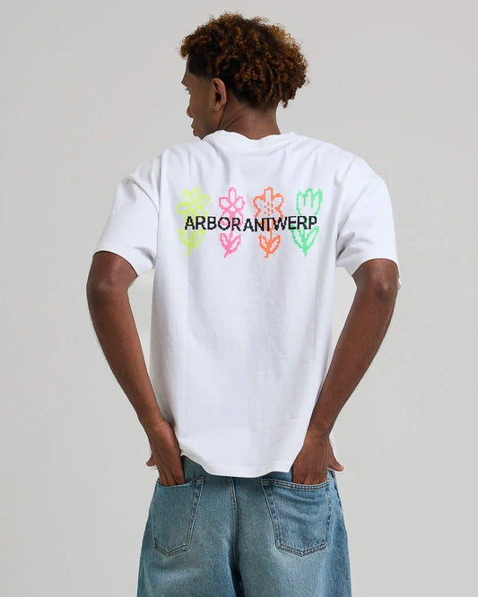 Achterkant Arbor Antwerp Pixel Flower wit T-shirt