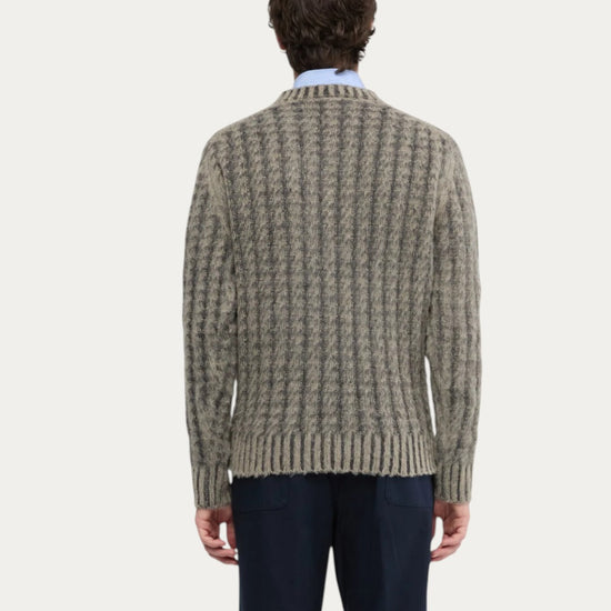 Grey Green Melange kleur van Aspesi M183 Shetland trui