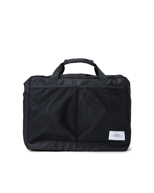 AY Studios Weekend Bag Black reistas, van voren met handgrepen en meshvakken