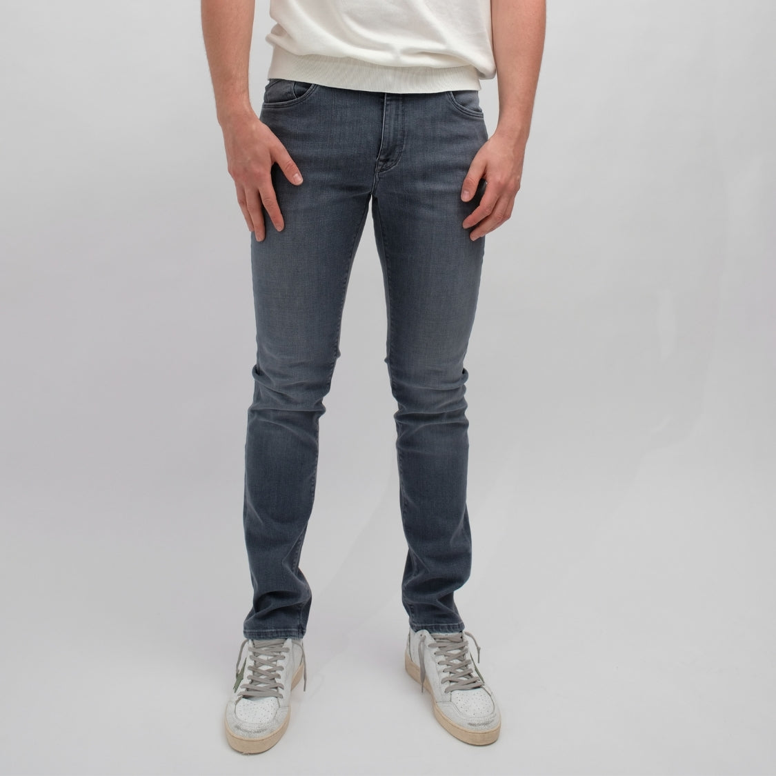 BARMAS Grey Jeans – vooraanzicht