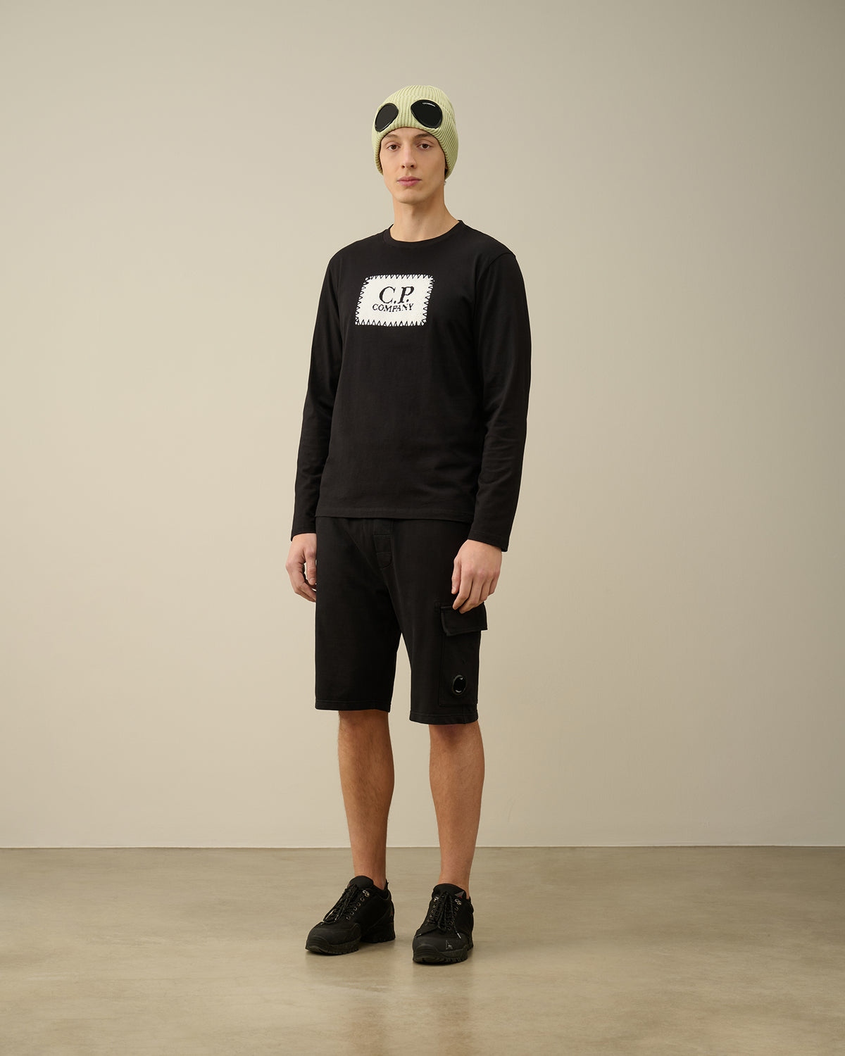 C.P. Company Black Light Fleece Utility Shorts – productbeeld 5