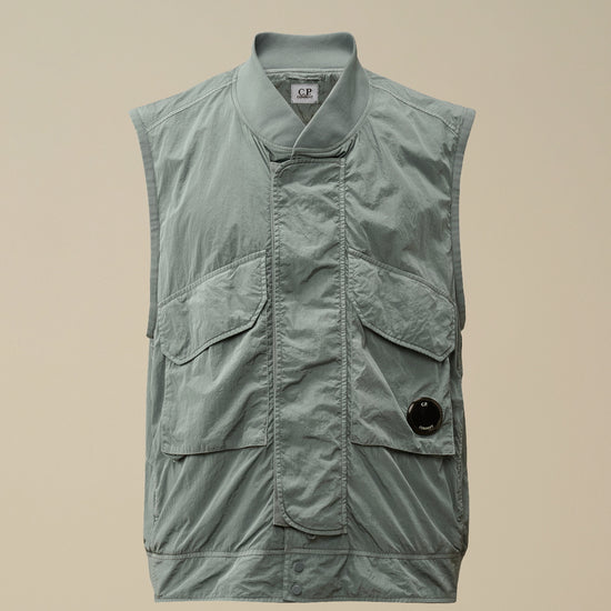 C.P. Company Chrome-R Nylon Lens Vest Stormy Weather – vooraanzicht
