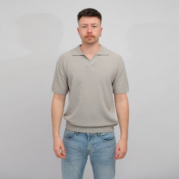 Closed Knitted Polo Cloud Grey – vooraanzicht