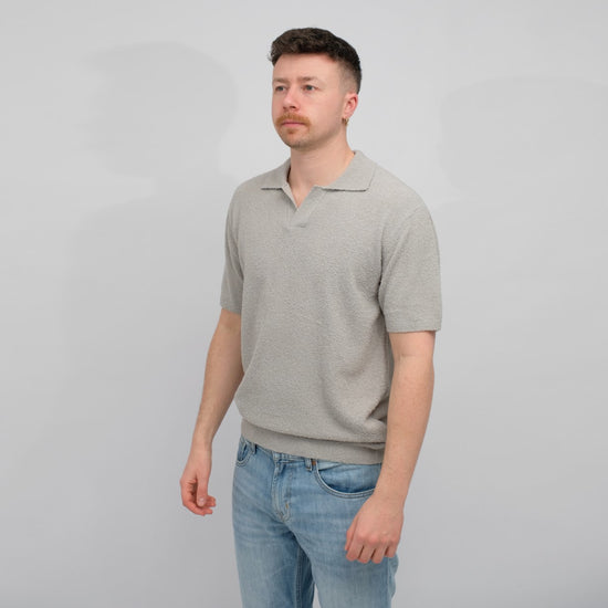 Closed Knitted Polo Cloud Grey – productbeeld 2