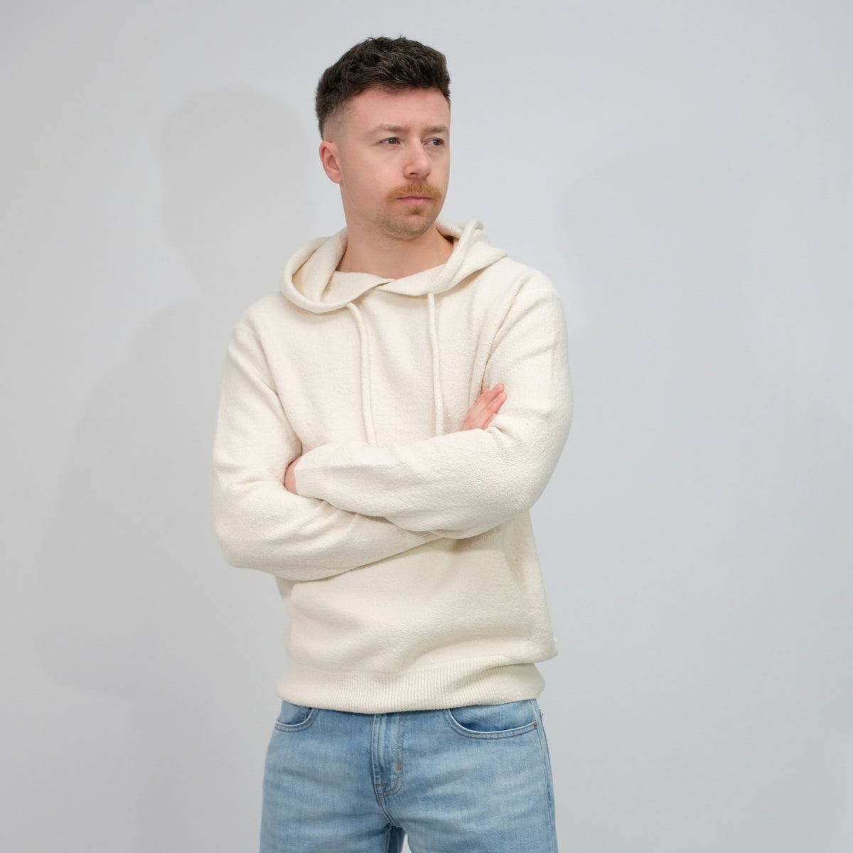CLOSED Knitted Bouclé Hoodie Ivory – productbeeld 3