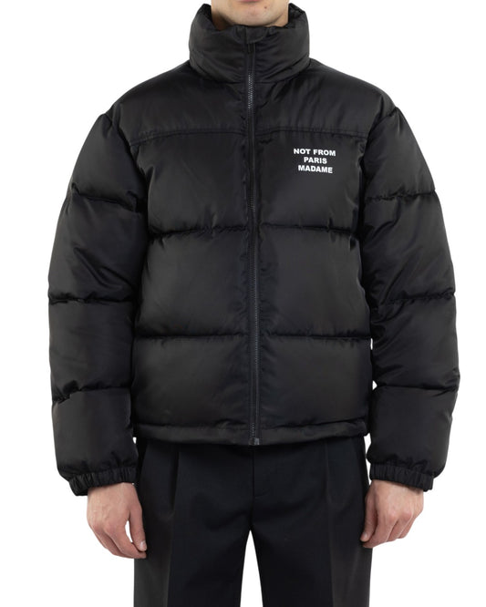 Drôle de Monsieur Slogan Puffer Jacket black relaxed fit vooraanzicht