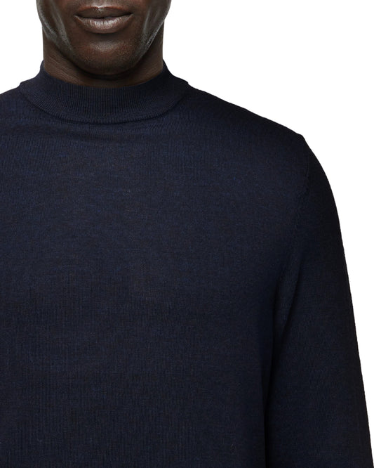 Drykorn Arwon trui donkerblauw, detail opstaande kraag