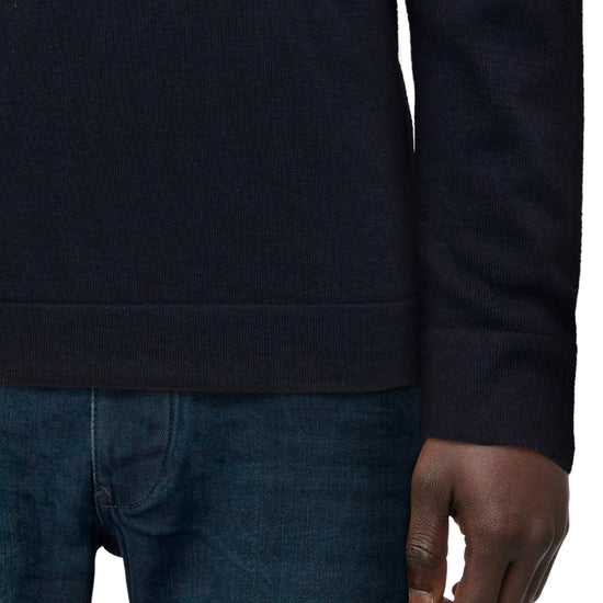 Drykorn Arwon trui donkerblauw, detail zoom en manchet