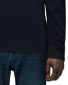 Drykorn Arwon trui donkerblauw, detail zoom en manchet