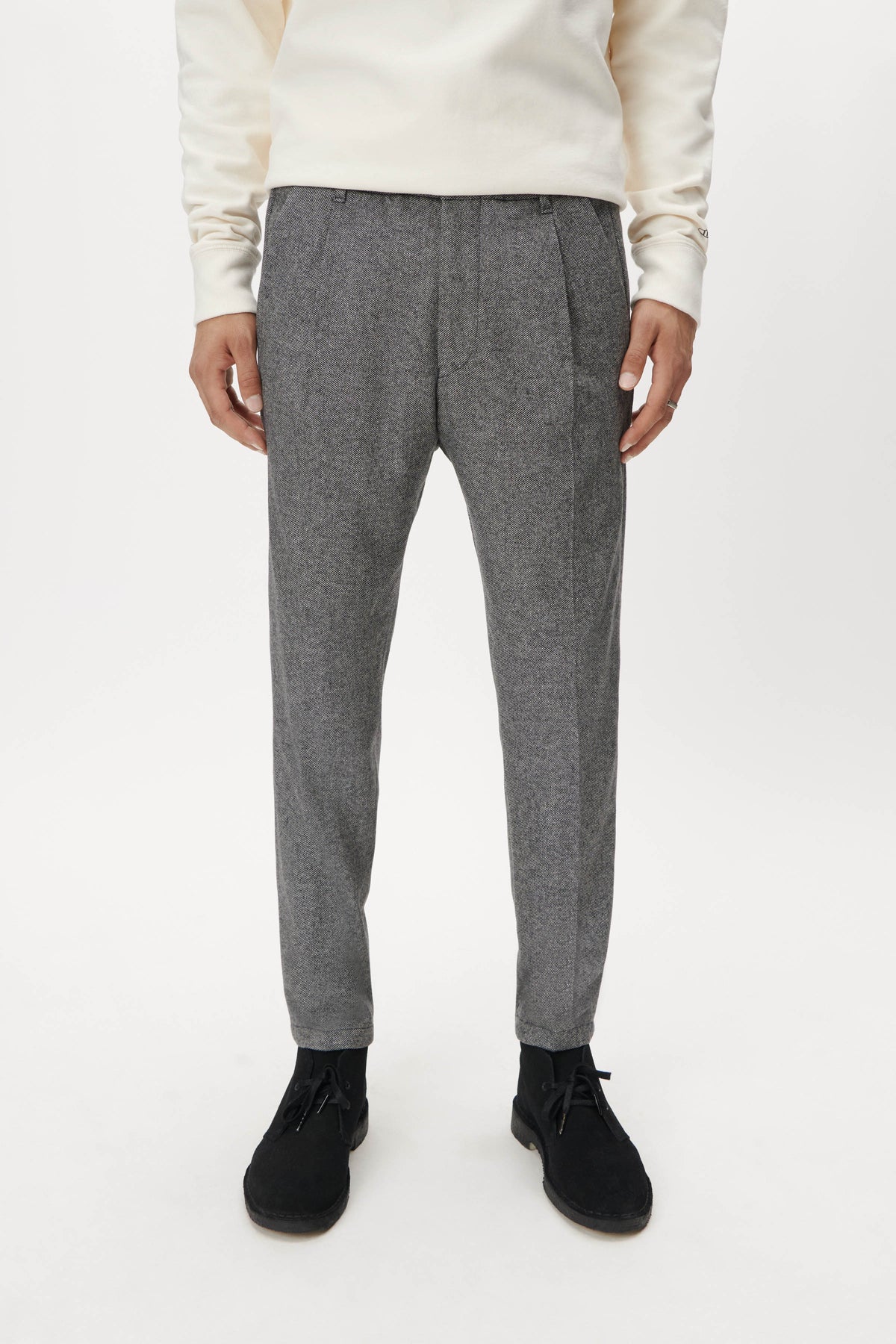 Drykorn Chasy Wool Stretch Trousers Grey – detailbeeld