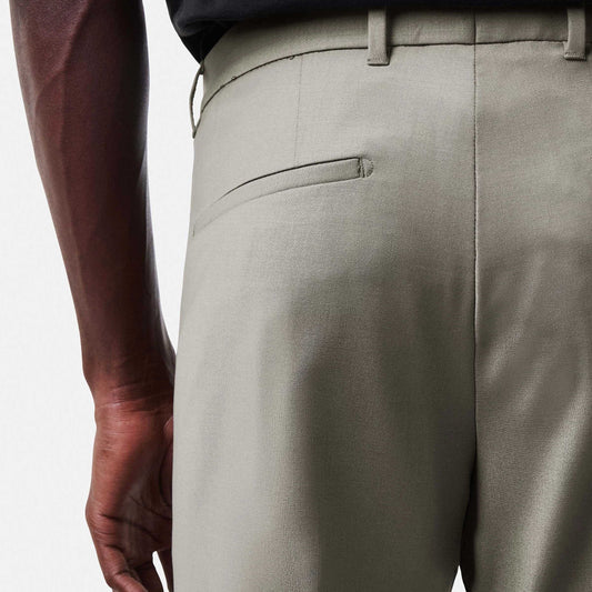 Drykorn Piet pantalon groen, detail achterzak