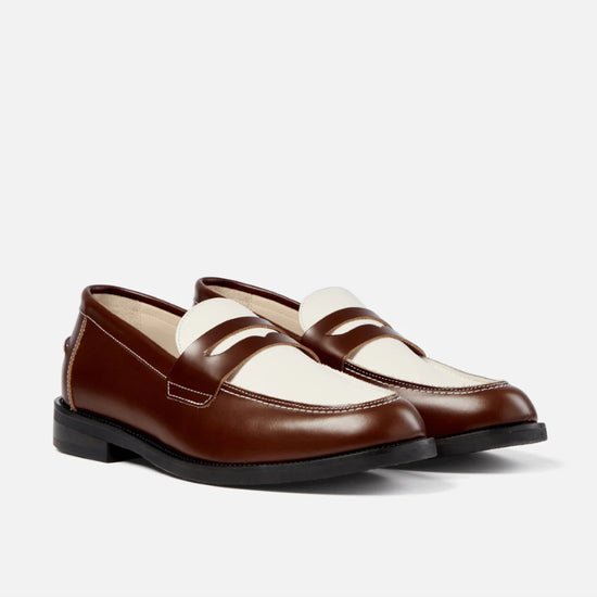 DUKE AND DEXTER Wilde Chestnut Penny Loafer – vooraanzicht