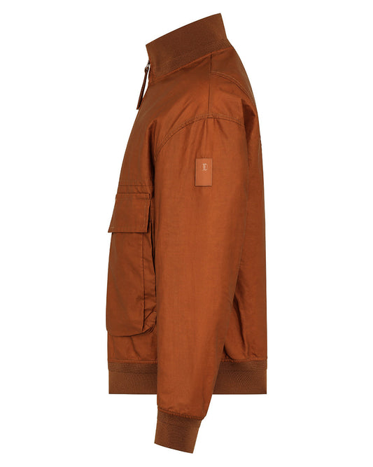 packshot zijdelings duno bomber oranje
