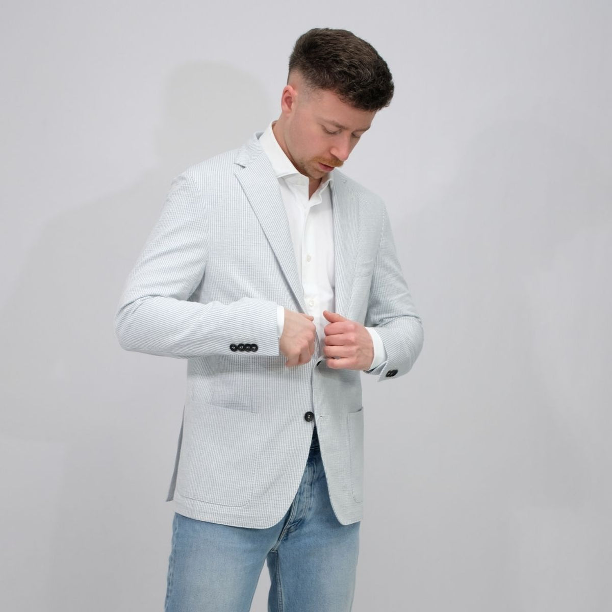 Fradi Blue White Seersucker Stretch Vest – productbeeld 5