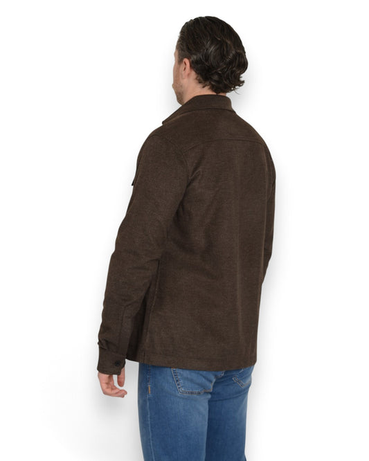 Genti donkerbruin Midtown overshirt, gedragen driekwart-achteraanzicht