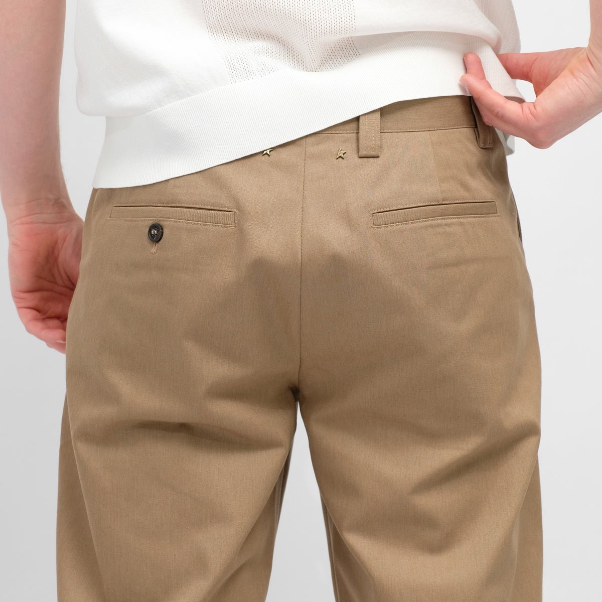 GOLDEN GOOSE Chino Skate Trousers Khaki Beige – productbeeld 4 – Checkpoint Mol