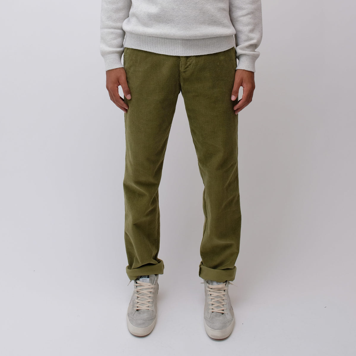 Homecore Lizard Green Corduroy Trousers – vooraanzicht