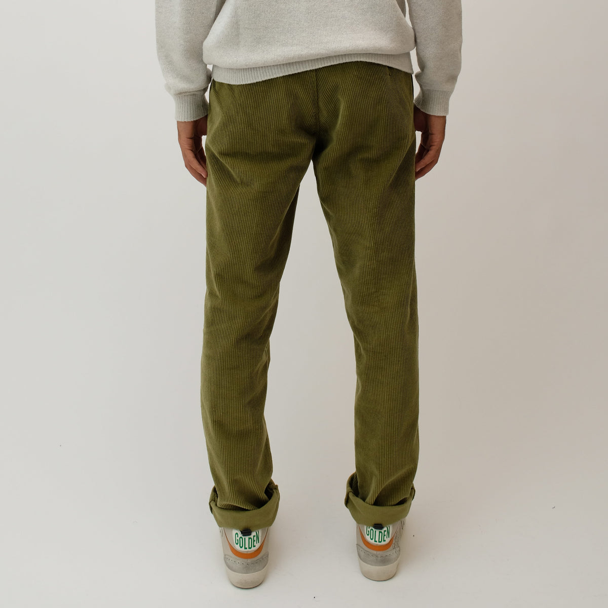 Homecore Lizard Green Corduroy Trousers – productbeeld 3