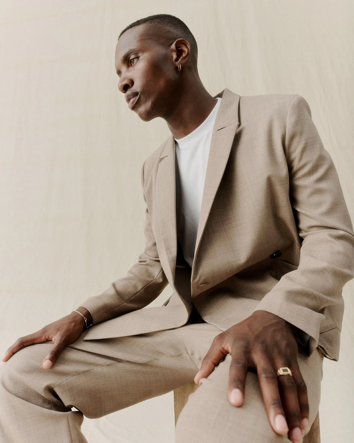 Libertine-Libertine Public 2286 blazer Khaki Melange – gedragen, detail van de blazer