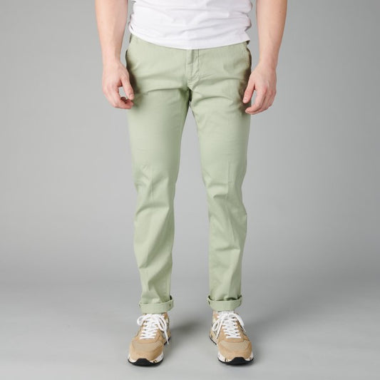Mason’s Torino Tapered Trousers Verdino Light Green – vooraanzicht