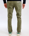 Mason's Dark Green Torino Regular Fit Trousers, gedragen achteraanzicht
