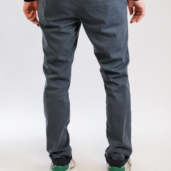 Mason's Grey Torino Regular Fit Trousers, gedragen achteraanzicht