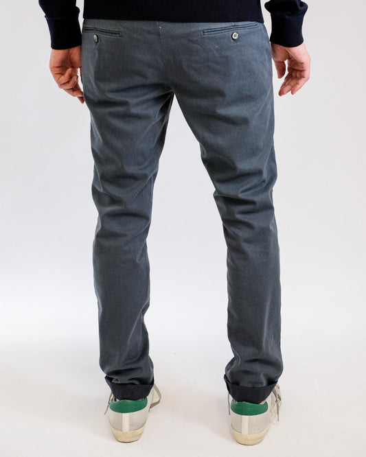 Mason's Grey Torino Regular Fit Trousers, gedragen achteraanzicht
